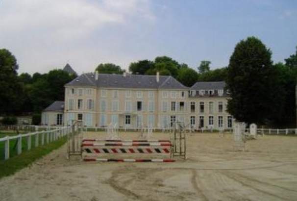 neauphle nstl centre